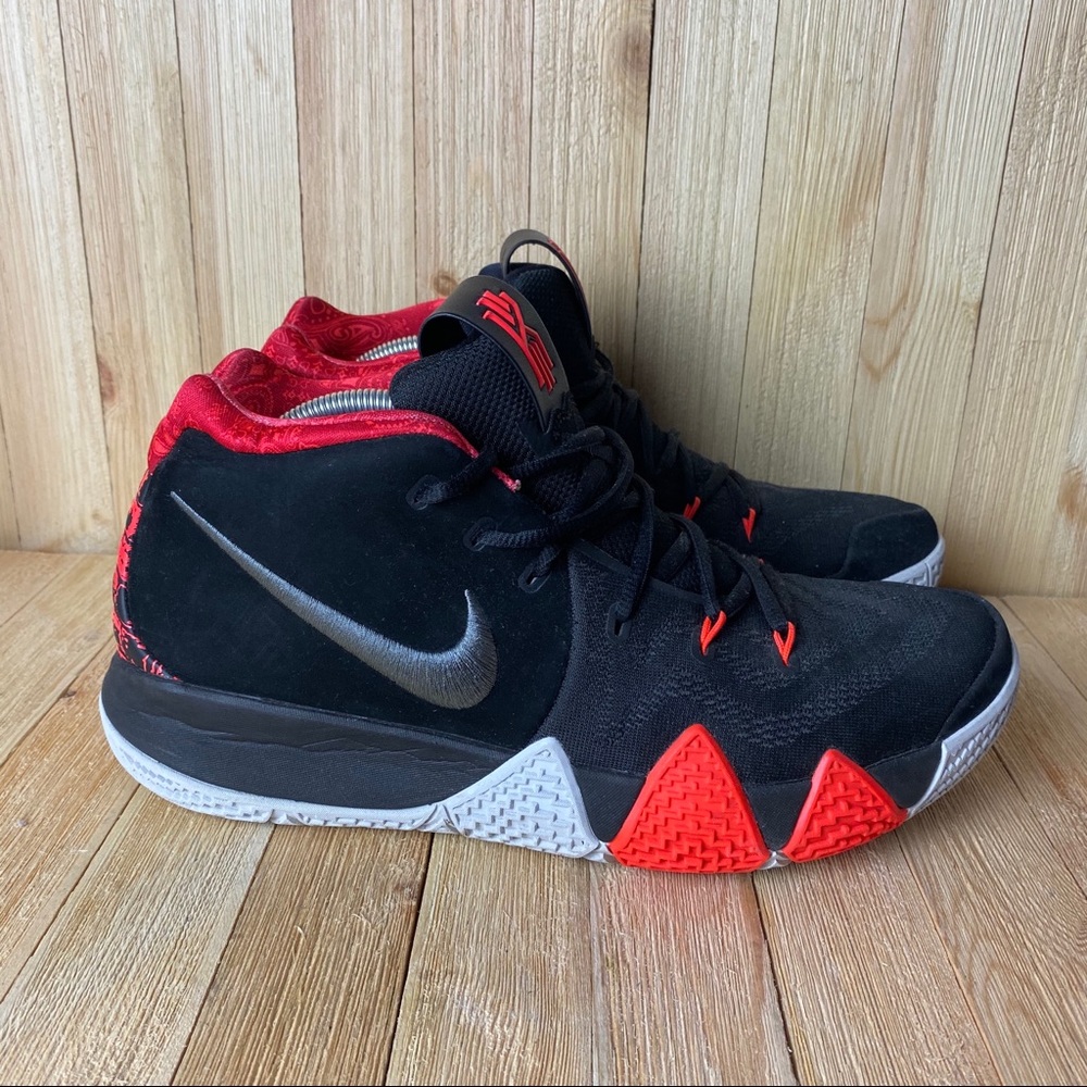 Nike Kyrie 4 41 for the ages size 12 943806